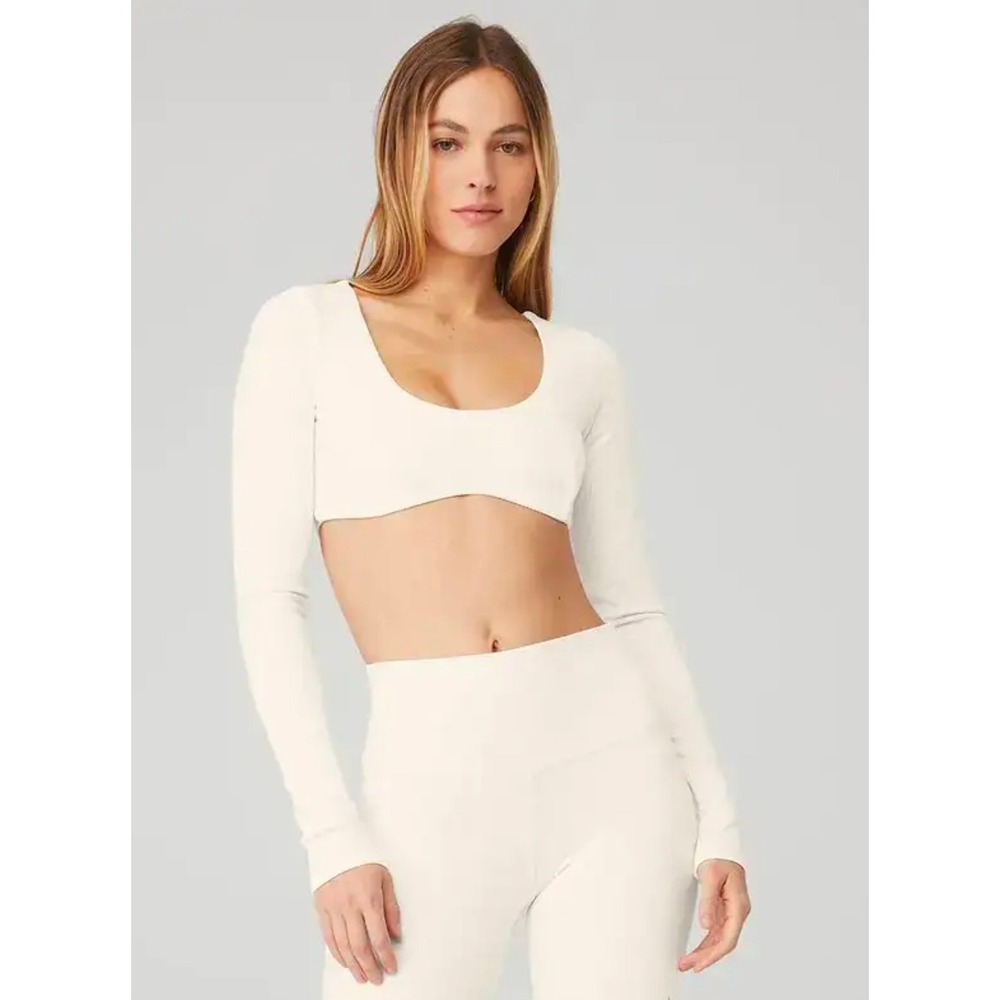 Alo Yoga Ribbed Defined Long Sleeve Bra Ivory  Crop Atheleisure Gym Streetwear